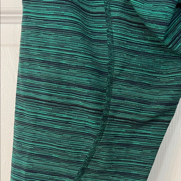 Lululemon Athletica Green Striped Leggings - Picture 7 of 7